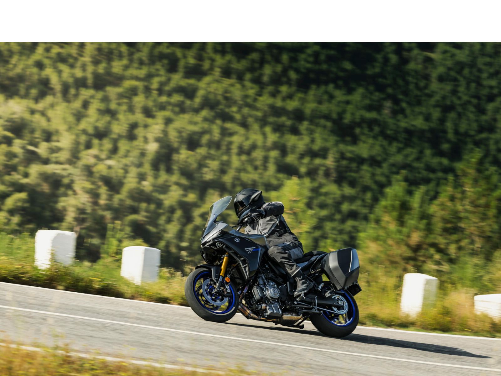 Мотоцикл YAMAHA TRACER 7 GT (Icon Performance) 2026